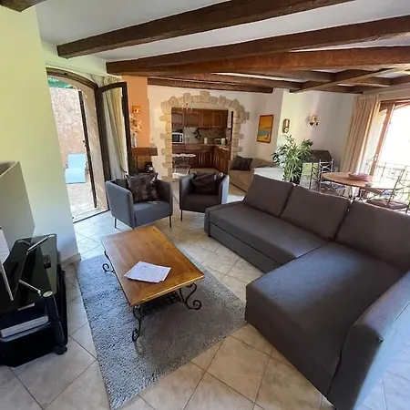 Holiday home Maison Proche Des Plages Theoule-sur-Mer